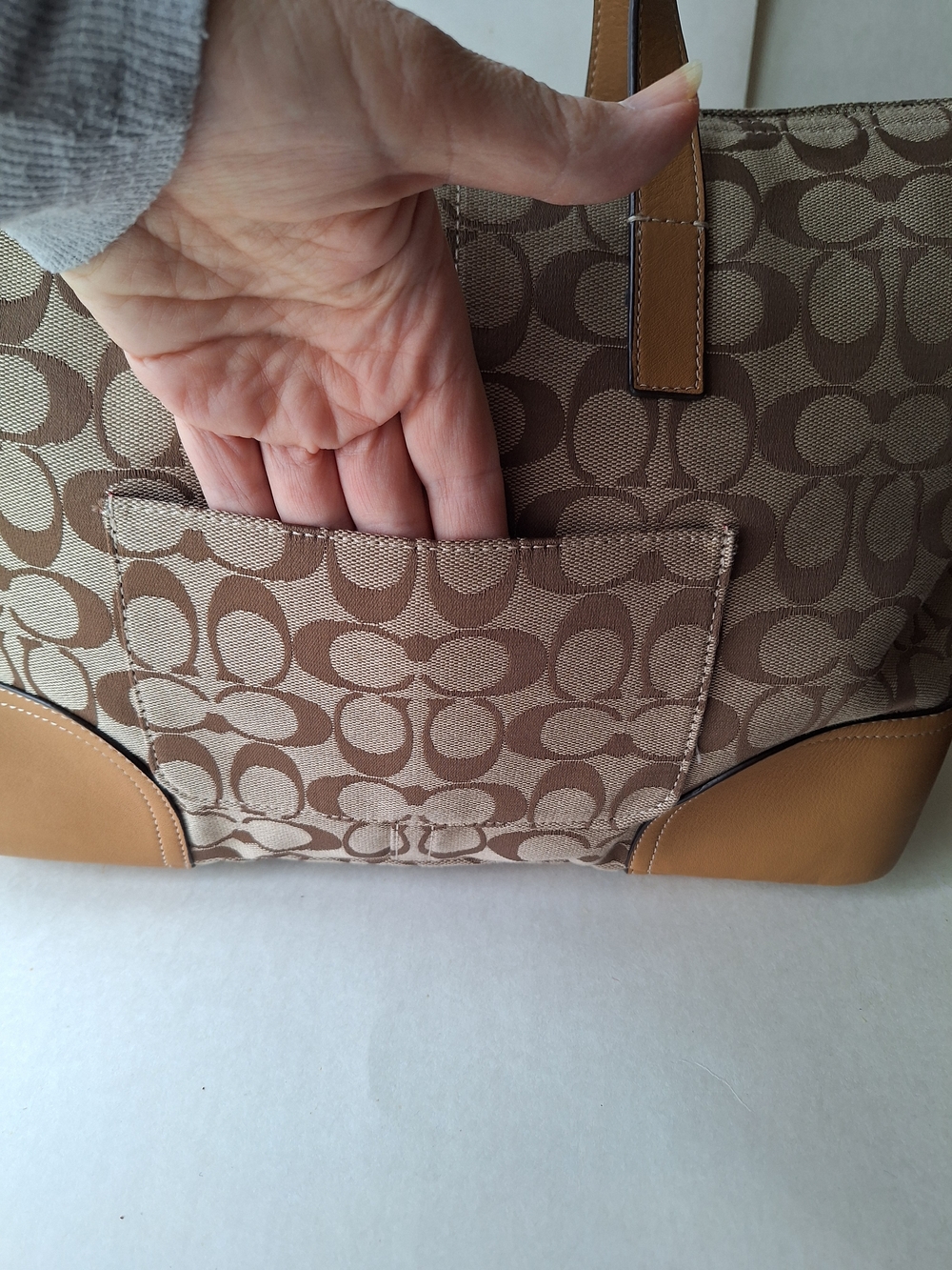 Coach Hadley Signature Zip Satchel Tote Bag with Leather Trim Laptop Shoulder - Picture 4 of 17
